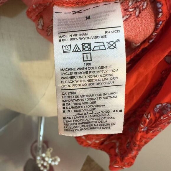 Old Navy Boho Floral Top – Size M - Picture 9 of 11
